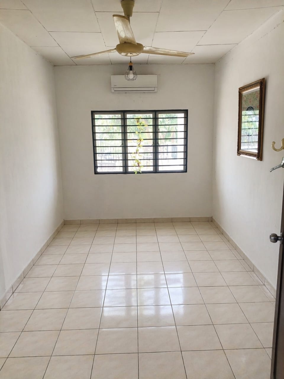 Single Storey Terrace House For Sale - PUJ 9 @ Taman Puncak Jalil