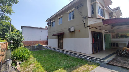 TERRACE HOUSE FOR SALE - CORNER LOT @ TAMAN PUTRA PRIMA PUCHONG SELONGAR