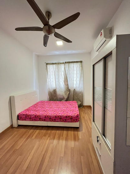 CONDOMINIUM FOR SALE - GARDENZ @ ONE SOUTH, SERI KEMBANGAN