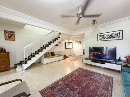 TERRACE HOUSE FOR SALE - END LOT DOUBLE STOREY  TAMAN PUTRA PERDANA PUCHONG