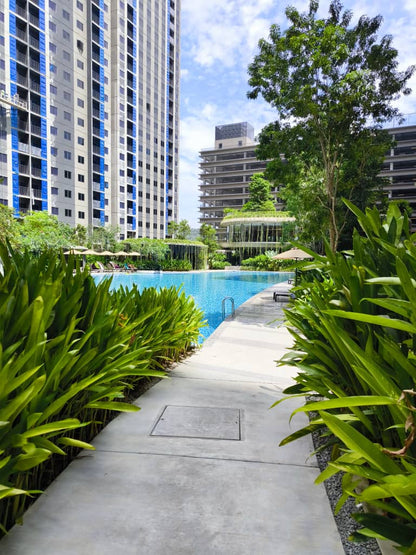 CONDOMINIUM FOR SALE - ONE EQUINE SERI KEMBANGAN, SELANGOR