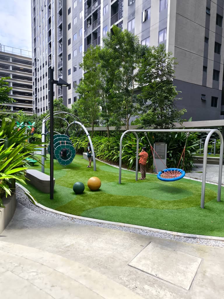 CONDOMINIUM FOR SALE - ONE EQUINE SERI KEMBANGAN, SELANGOR