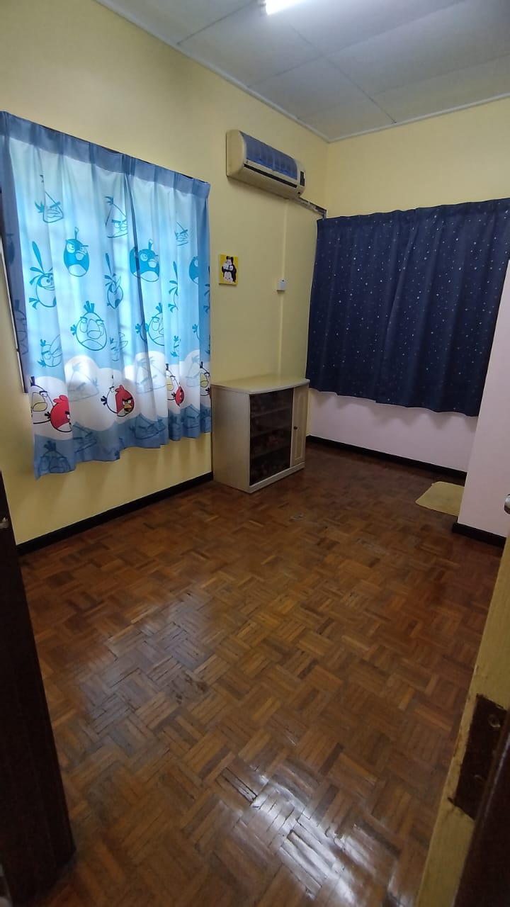 TERRACE HOUSE FOR SALE - CORNER LOT @ TAMAN PUTRA PRIMA PUCHONG SELONGAR