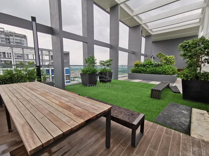 CONDOMINIUM FOR RENT – LAKEFRONT RESIDENCE CYBERJAYA