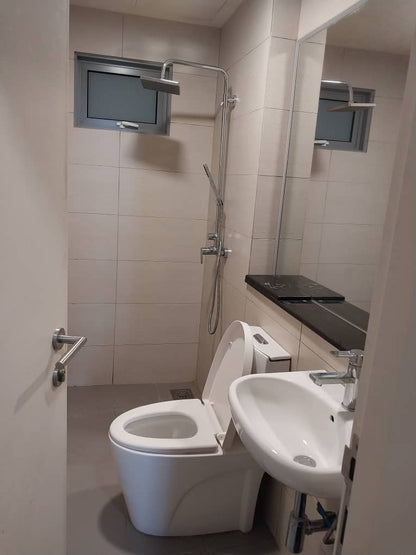 CONDOMINIUM FOR RENT – LAKEFRONT RESIDENCE CYBERJAYA