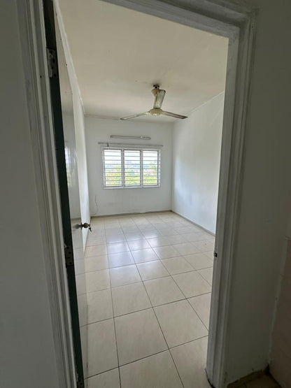 APARTMENT FOR RENT - BAIDURI COURTS (BUKIT PUCHONG) PUCHONG, SELANGOR