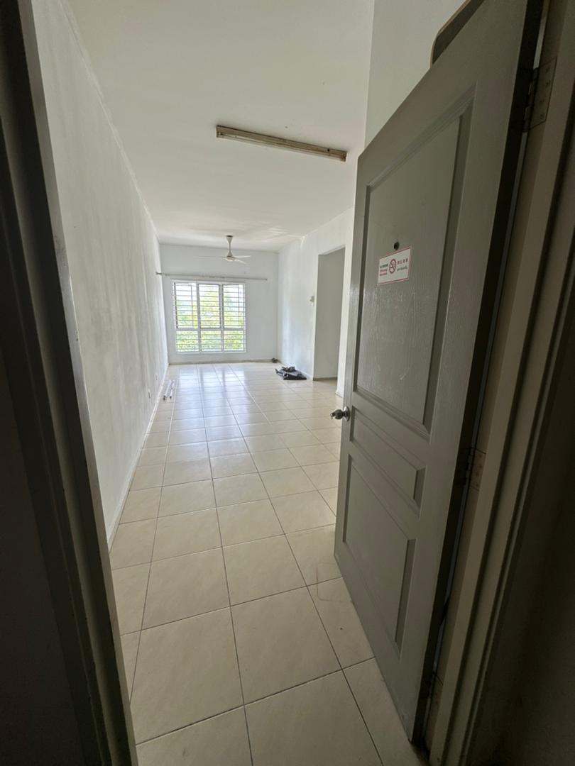 APARTMENT FOR RENT - BAIDURI COURTS (BUKIT PUCHONG) PUCHONG, SELANGOR