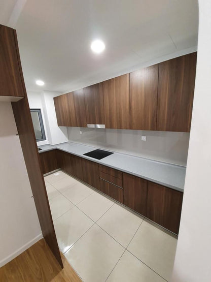 CONDOMINIUM FOR SALE - LAKEFRONT RESIDENCE, CYBERJAYA, SELANGOR