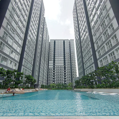 BELOW MARKET PRICE CONDO FOR SALE - COZY & SPACIOUS CONDO