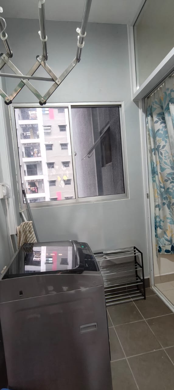 BELOW MARKET PRICE CONDO FOR SALE - COZY & SPACIOUS CONDO
