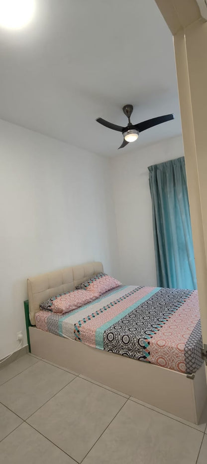 BELOW MARKET PRICE CONDO FOR SALE - COZY & SPACIOUS CONDO