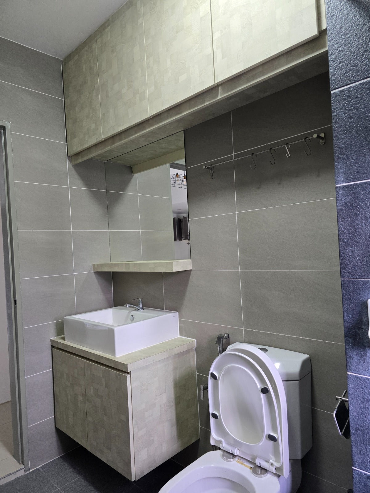 CONDOMINIUM FOR SALE - CYBERJAYA HYVE SOHO SUITES, CYBERJAYA, SELANGOR