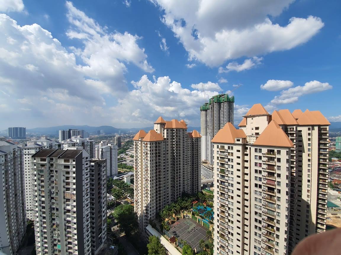 CONDOMINIUM FOR SALE - ROYAL REGENT, SRI PUTRAMAS lll, KUALA LUMPUR