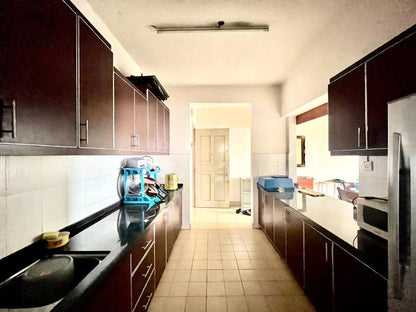 APARTMENT FOR SALE - FORTUNE PARK SERVICES APARTMENT, SERI KEMBANGAN  [ FACING LAKE ]