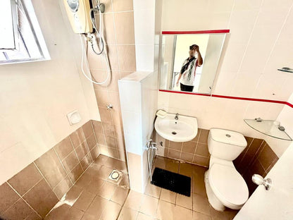 APARTMENT FOR SALE - FORTUNE PARK SERVICES APARTMENT, SERI KEMBANGAN  [ FACING LAKE ]