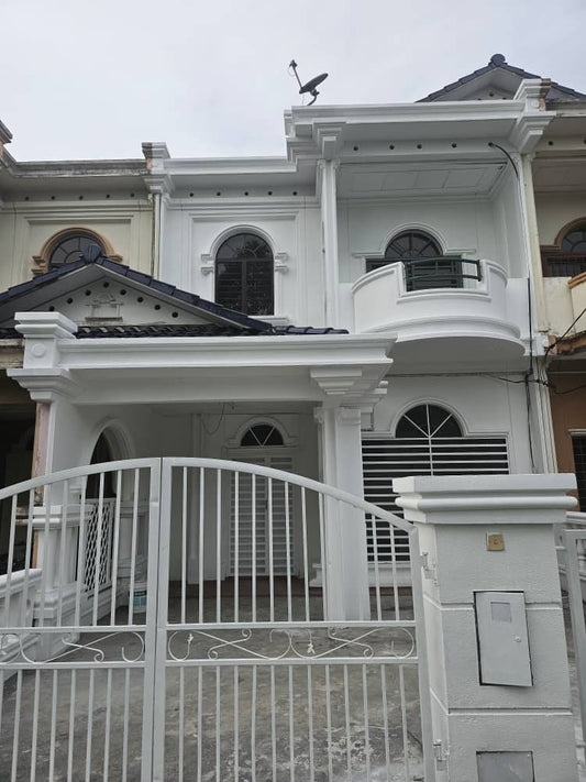 DOUBLE  STOREY TERRACE HOUSE FOR SALE - TAMAN BIDOR MEWAH, BIDOR, PERAK