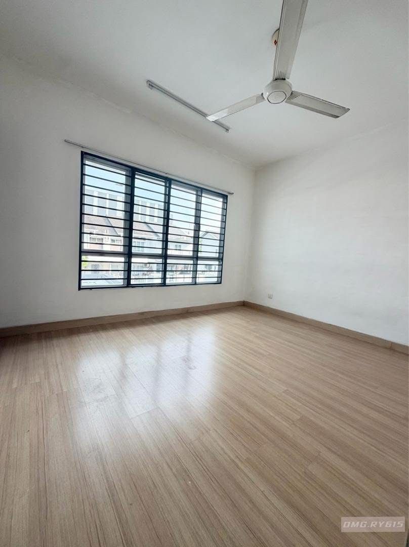 Double Storey Terrace House For Sale  - Saron @ Bandar Bukit Raja