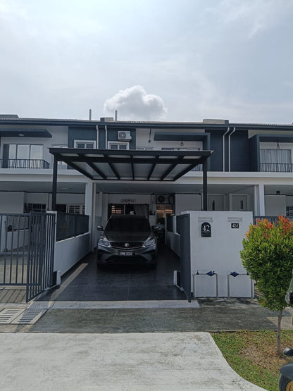 Townhouse Ground floor Untuk Dijual - Taman Pandamaran Permai @ Port Klang